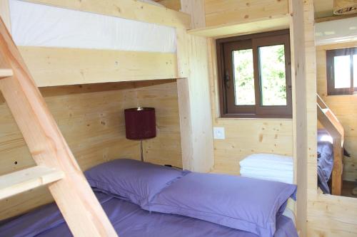 Photo de la galerie de l'établissement Mas dou l'Estele roulotte-gîte, à Arles