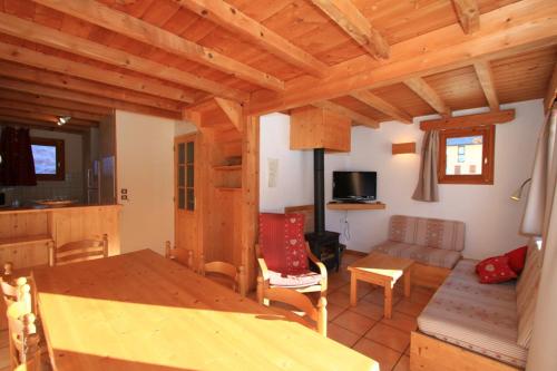 L'Aoùro Hameau des Chazals Nevache Hautes Alpes