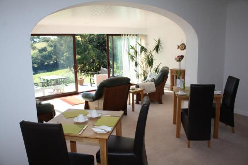 Posezení v ubytování Kerryanna Country House Bed and Breakfast