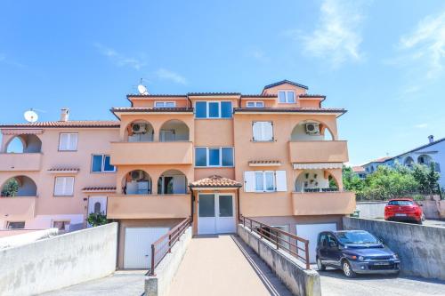Apartment Santa Marina – Photos 2