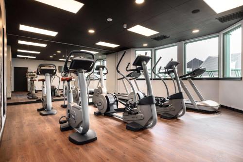 
The fitness center and/or fitness facilities at Radisson Collection Grand Place Brussels
