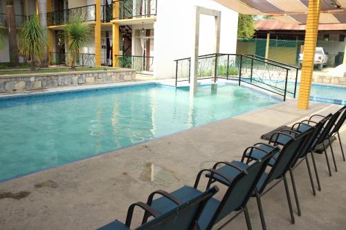Bazén v ubytování Hotel Cascada Huasteca nebo v jeho okolí