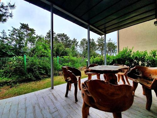 Zahrada ubytování Jeju TheRiche Pension