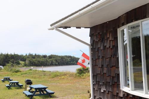 Friars Bay Inn & Cottages – Photos 4