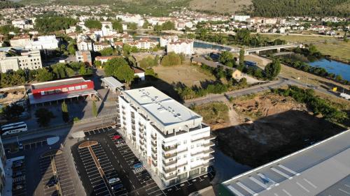 Almennt útsýni yfir borgina Trebinje eða útsýni yfir borgina eins og það er í íbúðinni