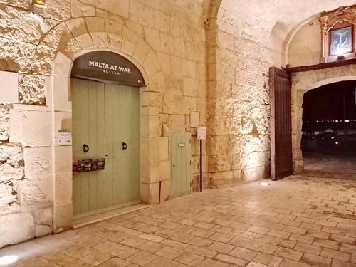 Exteriér nebo vchod ubytování Vittoriosa' Seafront 2 Bed Highly Furnished Apartment