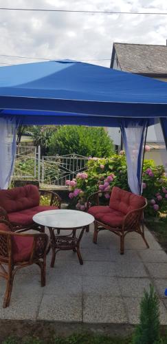 Happy House – Photos 3