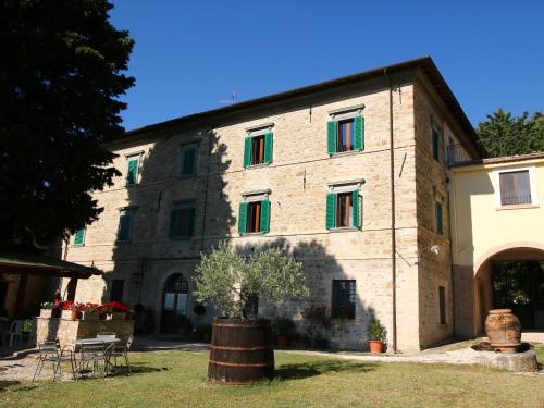The building in which the holiday home is located