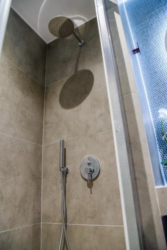 Um banheiro em CentraL44 WoW CasuaL Suite-Ermou view