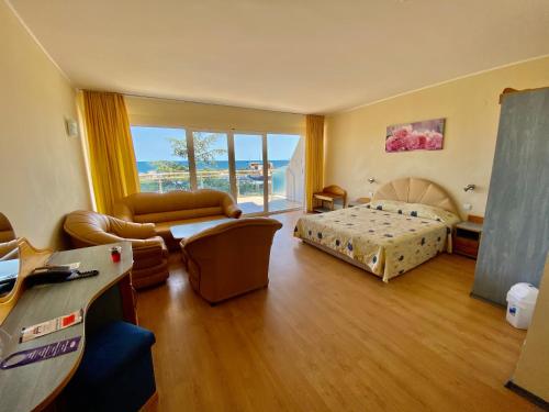 Gallery image of Park Hotel Perla in Golden Sands