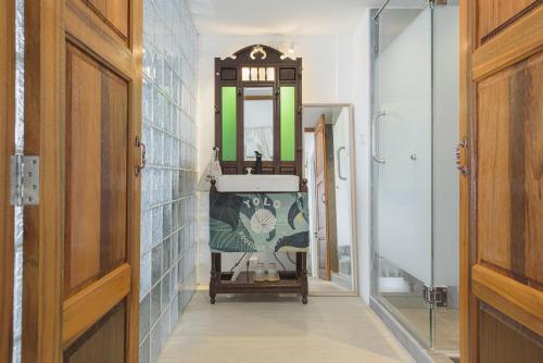 バンコクにあるYOLO Bangkok Boutique Hotelのギャラリーの写真