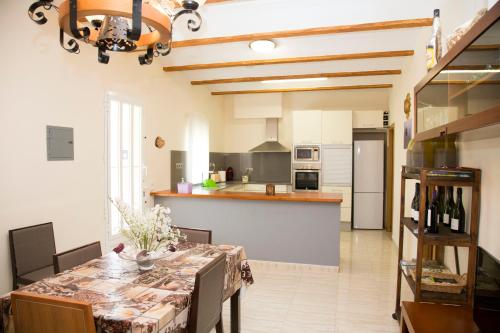 Η κουζίνα ή μικρή κουζίνα στο Casa Josep
