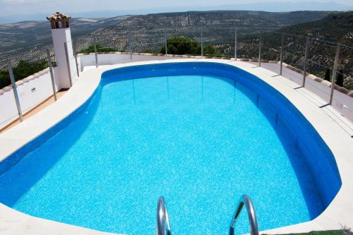 Swimming pool sa o malapit sa Hotel Rural Molino del Albaicín