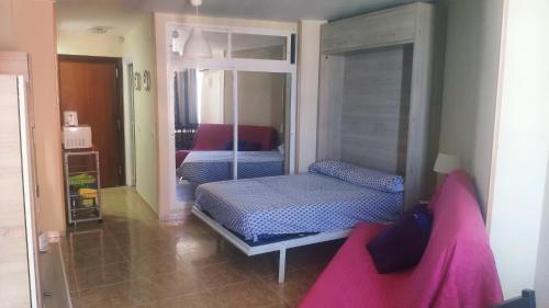 Apartment Estudio La Estrella, Torremolinos, Spain - Booking.com