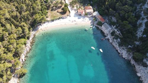 Zen-Pok House on the Beach - Pokrivenik