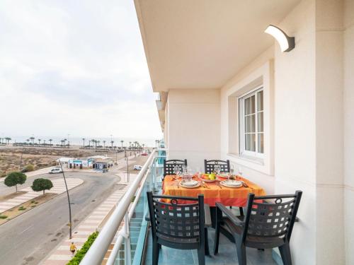 En balkon eller terrasse på Apartment Monaco 01-1 by Interhome