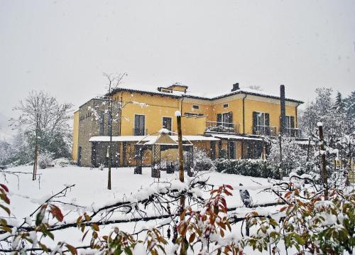 Hotel Langhe durante el invierno