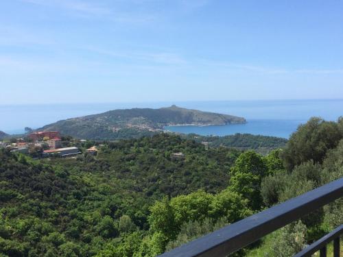 a view of the ocean from a balcony at Casa Vacanze Domus in Centola