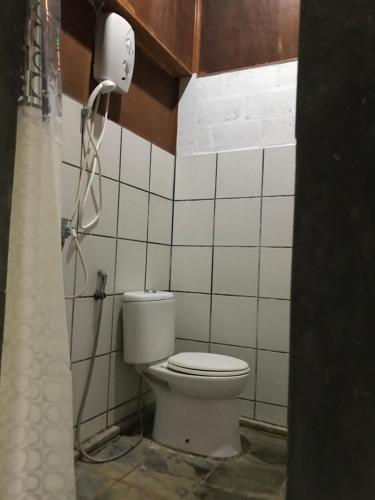 Koupelna v ubytování BK Homestay, Batukaras