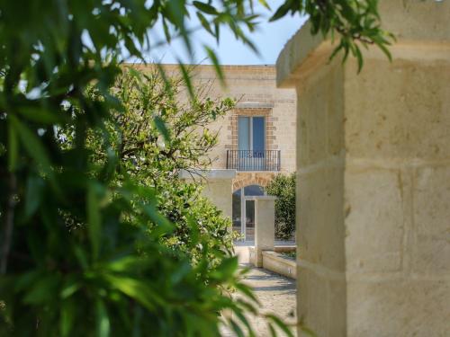 Κήπος έξω από το Masseria Gagliardi