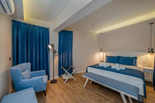 Deluxe Family Suite