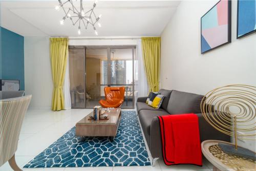 Et sittehjørne på Icon Casa Living - Bahar 4 Residence - JBR