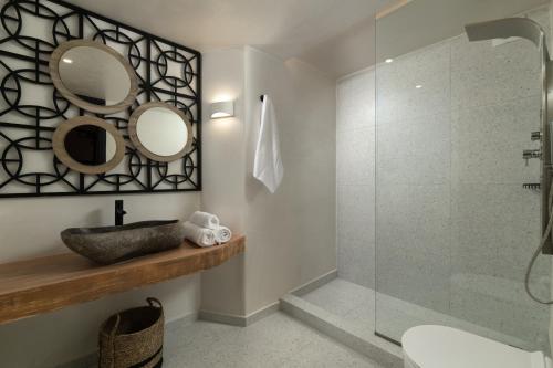 Legato House