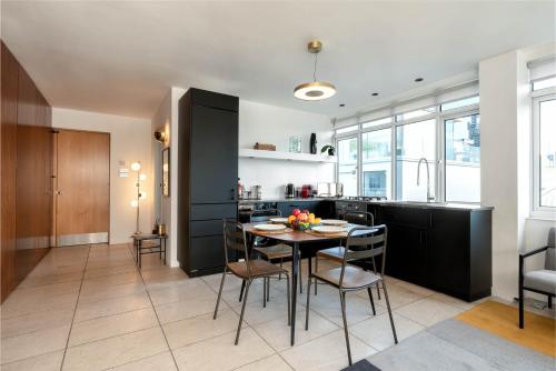 D8 - Hoxton Square Penthouse