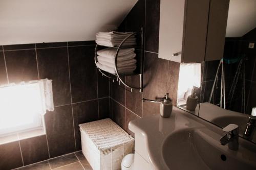 Kylpyhuone majoituspaikassa Villa Mirco