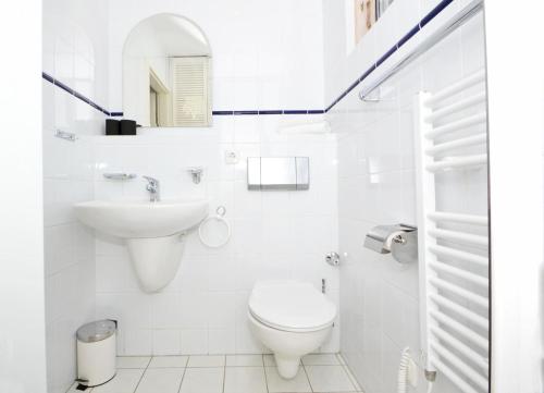 A bathroom at Ferienanlage Bansin Seepferdchen 2