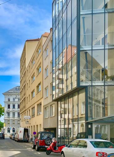 Luxurious city apartment incl garage and terrace