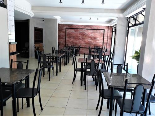 Restaurace v ubytování Hotel Romanville