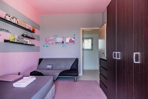 Ruang duduk di Villa Iris