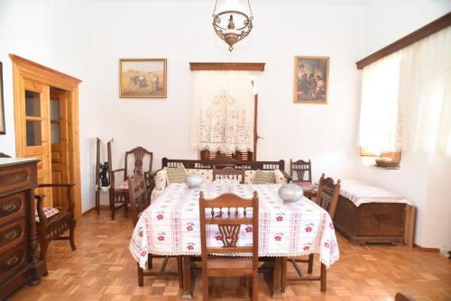 Φωτογραφία από το άλμπουμ του Fabrica home στον Απέραθο