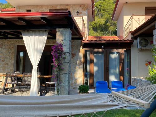 Gallery image of Stone Villa Chalkidiki in Kriopigi