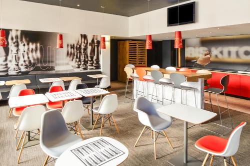 ibis London Stratford Image