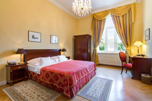 Katil atau katil-katil dalam bilik di Castle Hotel Grof Degenfeld Superior