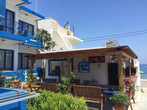 Gallery image of Anastasia Studios, Apartments & Suites in Archangelos