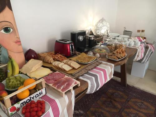 Đồ ăn tại/gần nhà nghỉ B&B