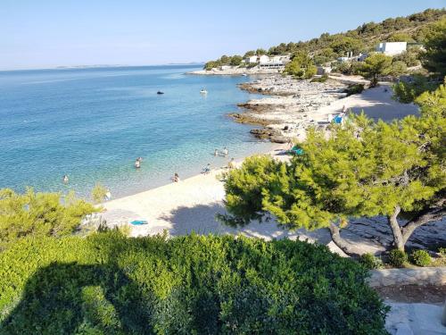Primošten Apartman Dino