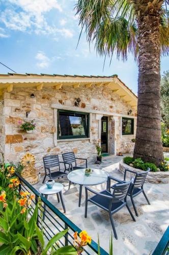 Gallery image of Kastro Stone House in Skala Potamias