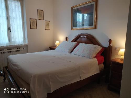 A bed or beds in a room at Cà del borgo Historic Village