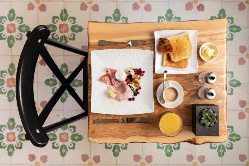 B&Bの敷地内または近くでの食事または食べ物