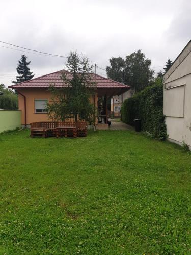 Zseki apartman 4200 Hajdúszoboszló, Diófa u 58 kép - 3