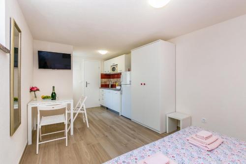 Fotografie z fotogalerie ubytování Apartman Hana v destinaci Omišalj