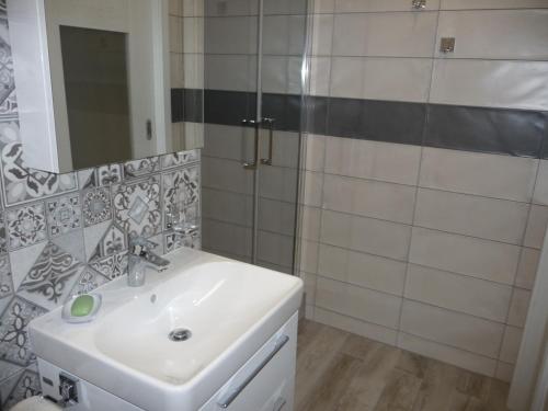Koupelna v ubytování Apartman Q11