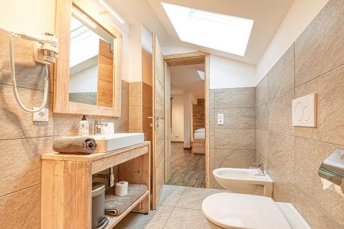 Bilik mandi di Nockberge Lodge