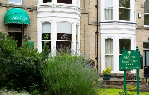 The building where the guesthouse is located 