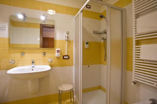 Koupelna v ubytování Hotel Colombo