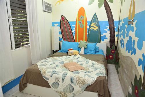 Gallery image of The GECKO BUNGALOW**Beautiful POOL**Free Airport Shuttle in Belize City